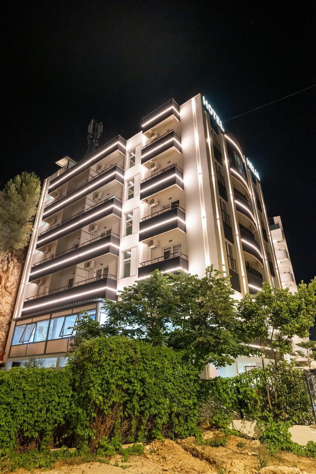 Helia Seaside Hotel Sarande Ngoại thất bức ảnh
